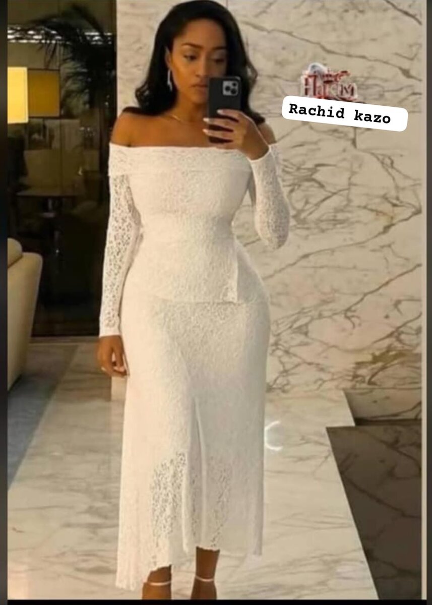 Robe élégante en dentelle