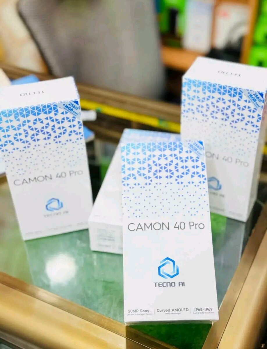 TECNO Camon 40 Pro 256GB