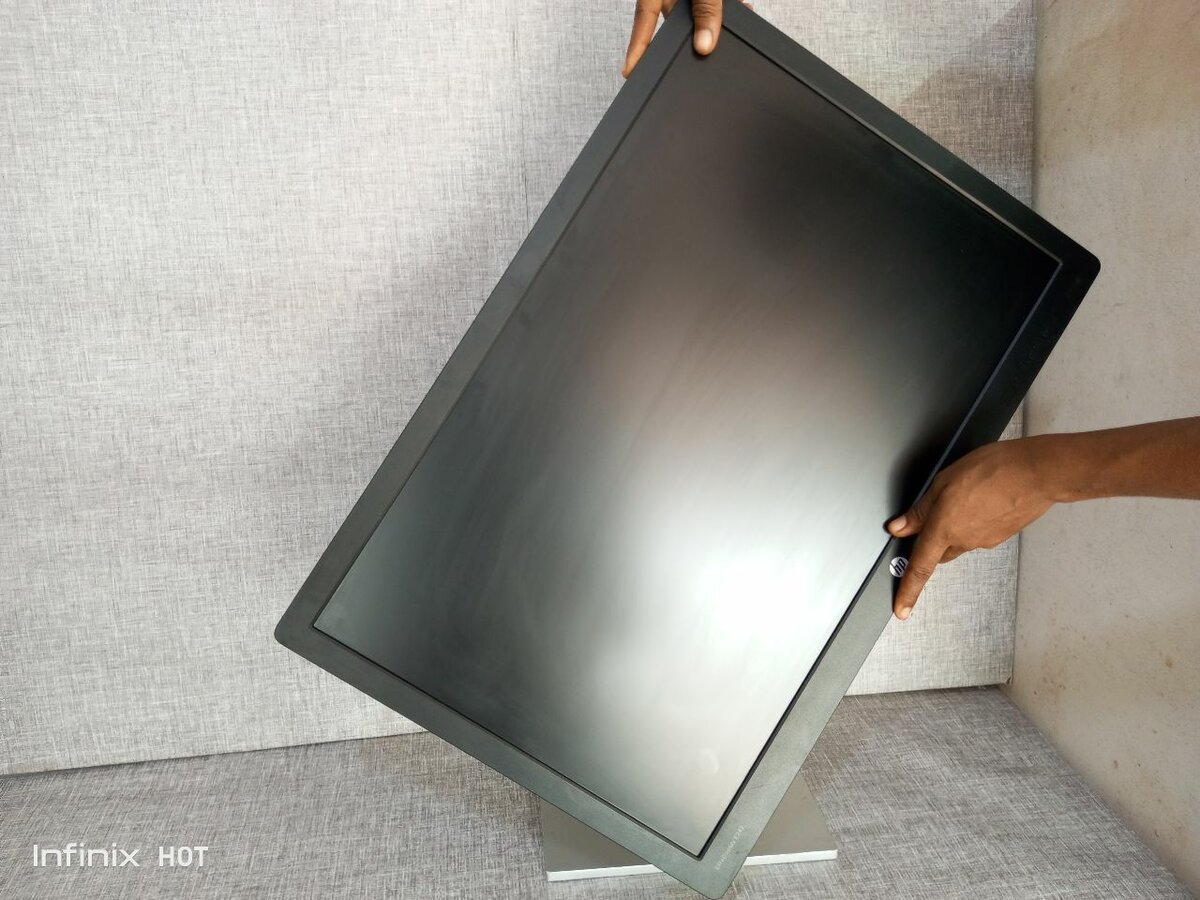 Dell monitor. 22.2 inchs