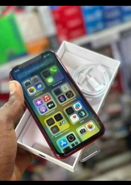 iPhone XR Rouge Neuf 128Go