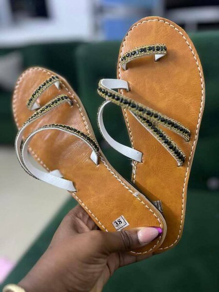 Sandale sénégalaise