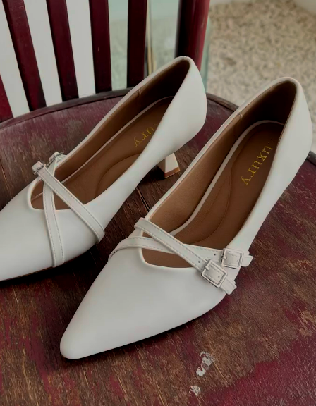 Красивые и элегантные туфли, выполненные из высококачественных материалов, сочетают в себе стиль и комфорт Изысканный дизайн с аккуратным носком подчеркивает женственность. 😍😍