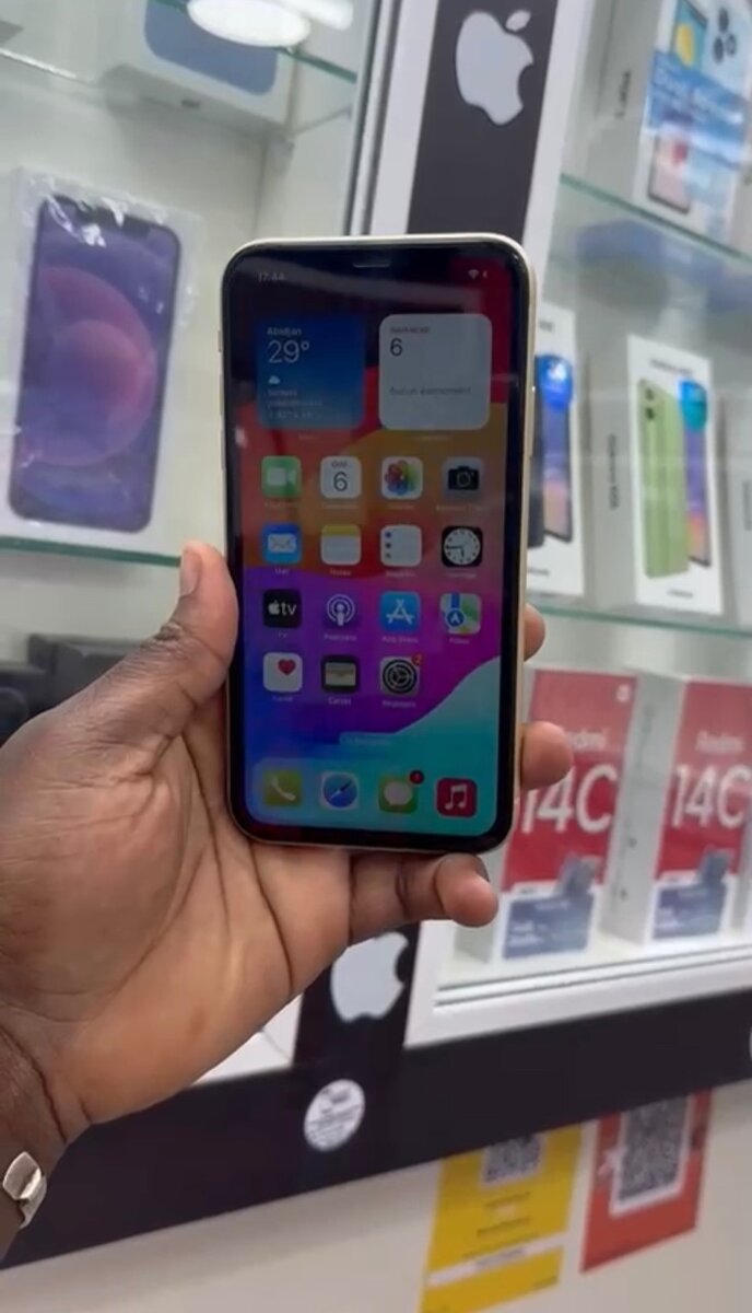 iPhone XR 64Go