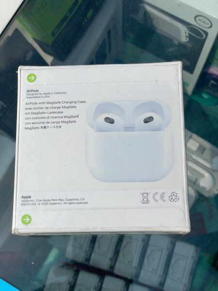 AirPods avec MagSafe