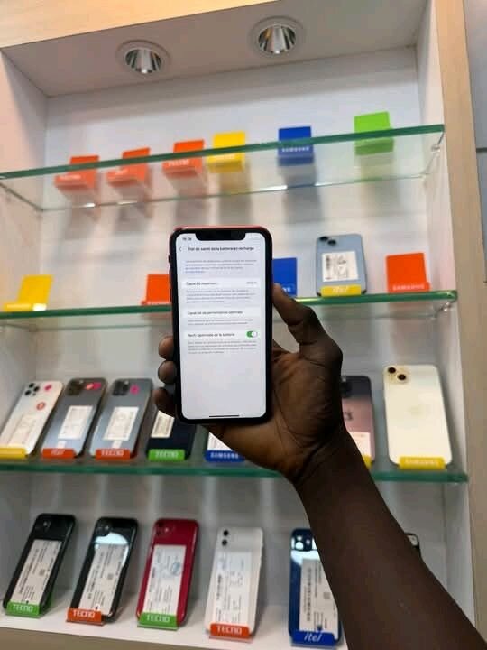 Smartphone Apple rouge