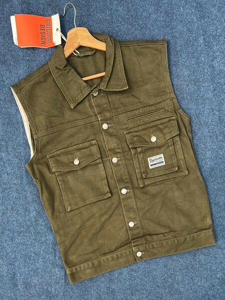 Gilet utilitaire kaki en denim