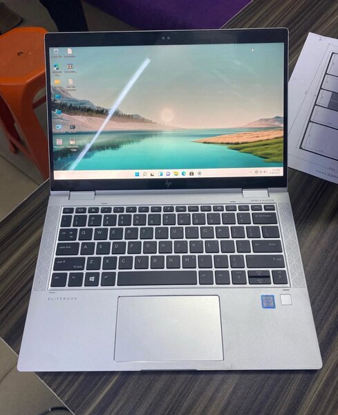 HP 1030 G3  x360 Convertible laptop