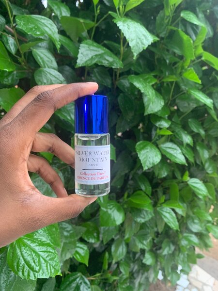 Essence de parfum non dilué