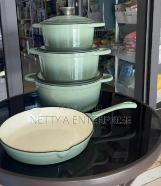 7pcs Cast Iron Casserole Set