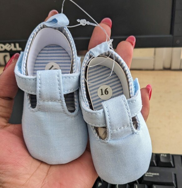 Blue soft slippers for boy size 16