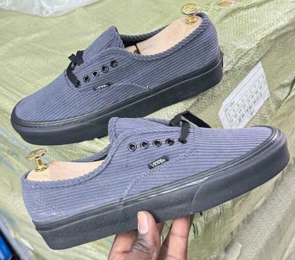 Chaussures décontractées Vans colorées