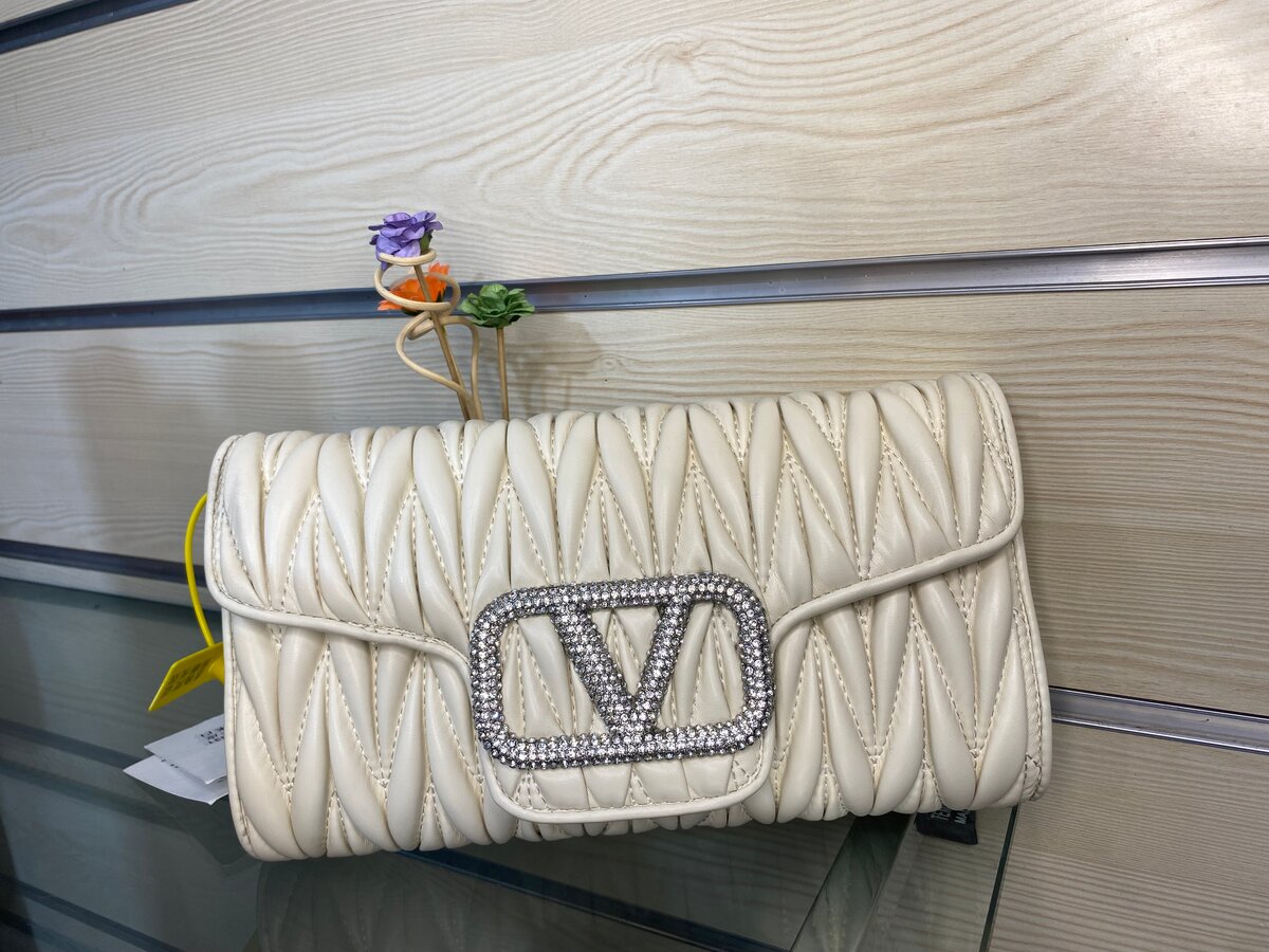 Pochette Soirée Cuir Blanc Élégante