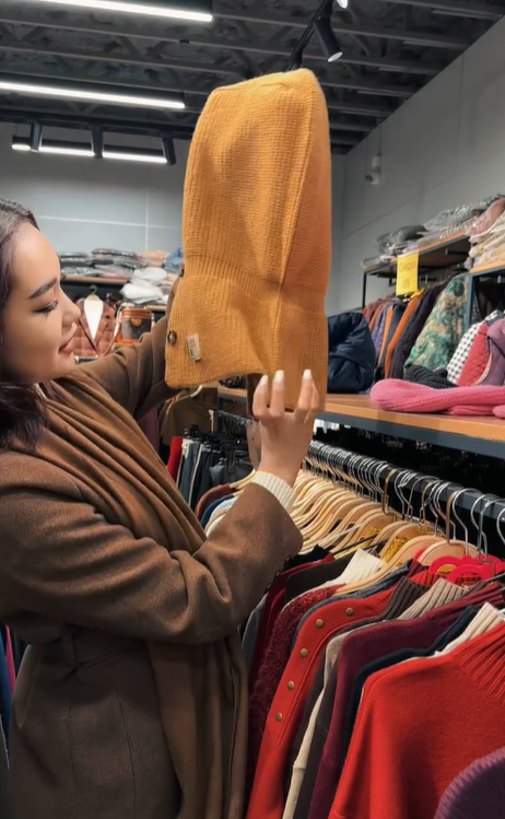 шапка коричневая