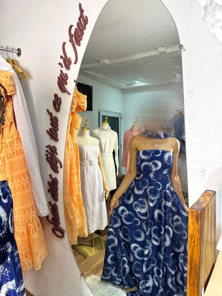 Robe Longue Évasée Bleu Élegante