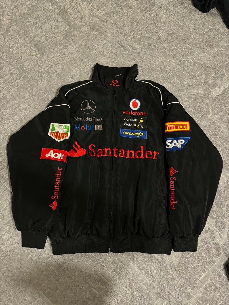 Гоночная куртка Мерседес