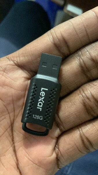 Clé usb 128 Giga Lexar