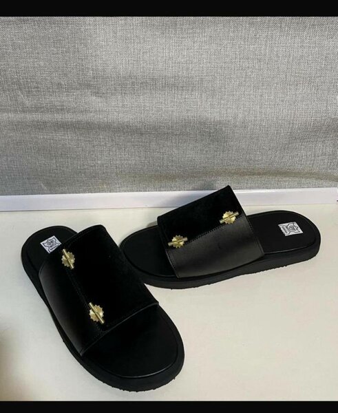 Sandales blanches en cuir