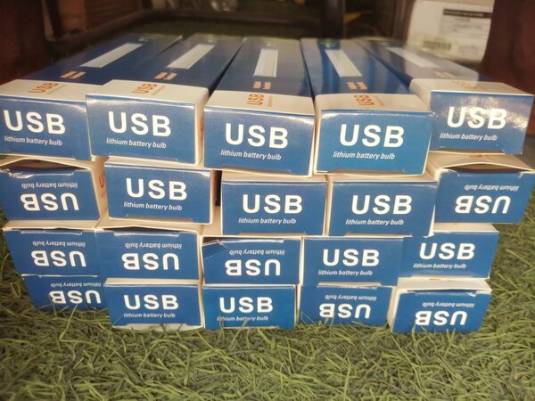 LED RECHARGEABLE LIGHT TUBE