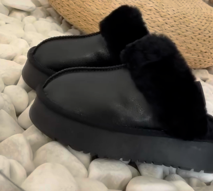 Ботинки Henan Sangpo Snowfield с толстой подошвой, стильная обувь созданная для холодных сезонов. Они обеспечивают комфорт и тепло благодаря утеплителю, таким как натуральный мех. 😻❤️