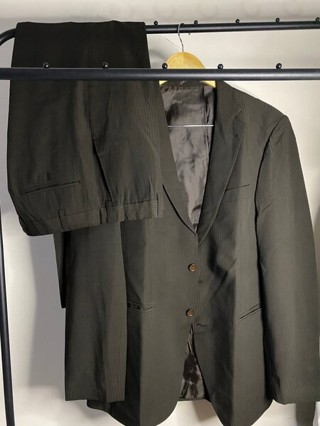 Costume homme élégant