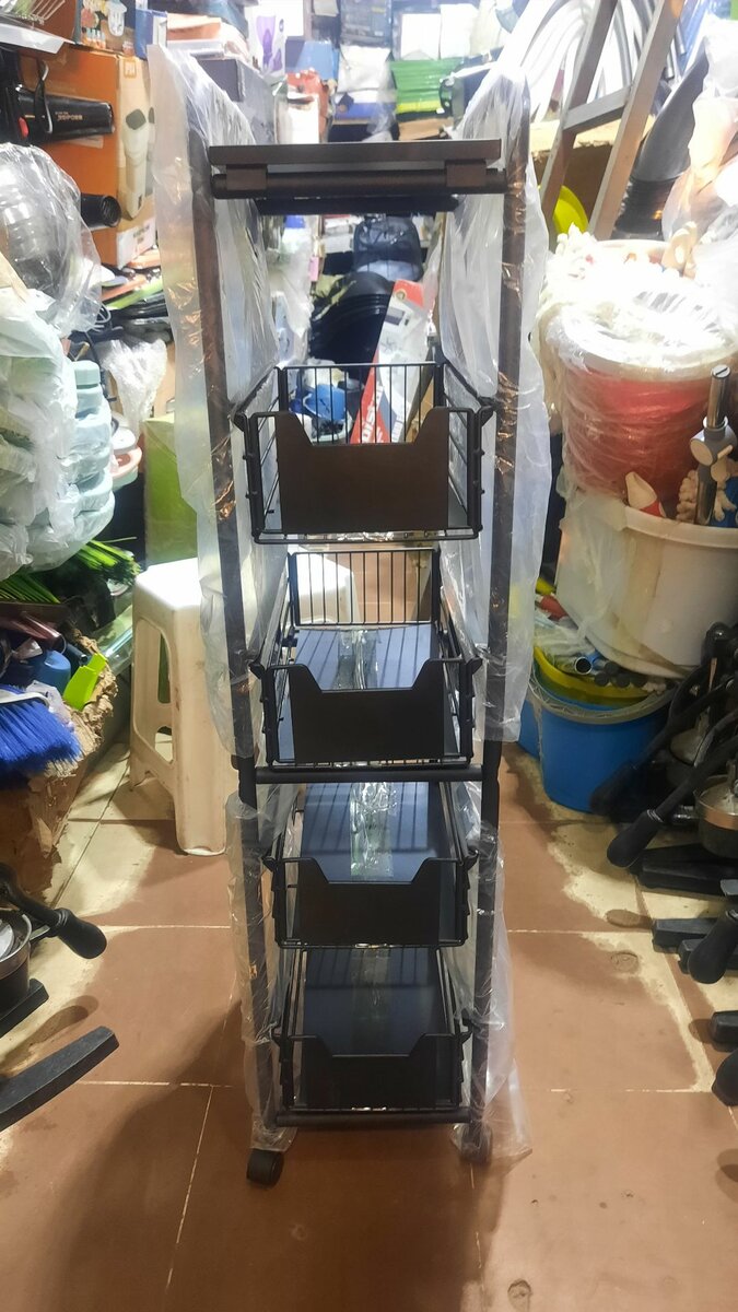 ÉTAGÈRE DE RANGEMENT 4 NIVEAUX TRÈS SOLIDE ET INOXYDABLE