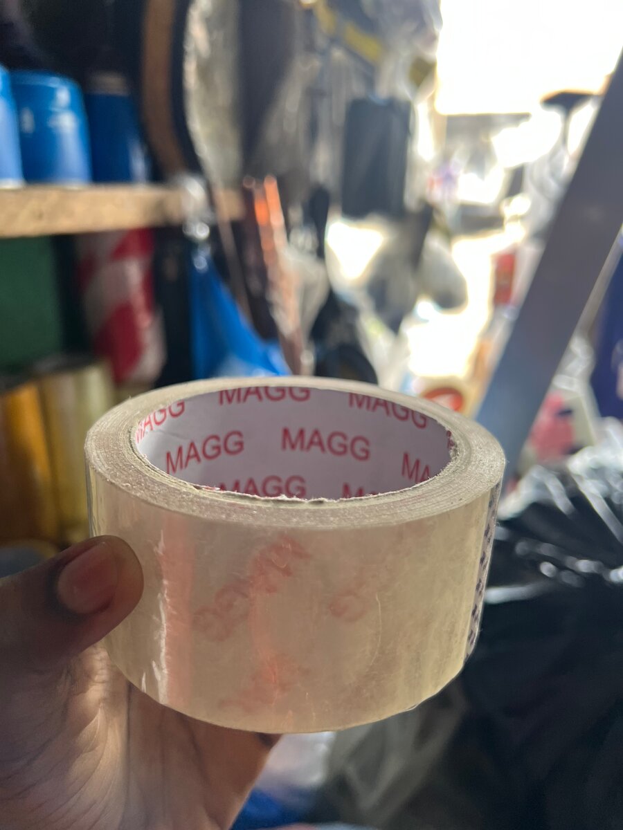 Ruban adhésif transparent durable