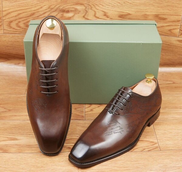 Chaussures habillées en cuir homme