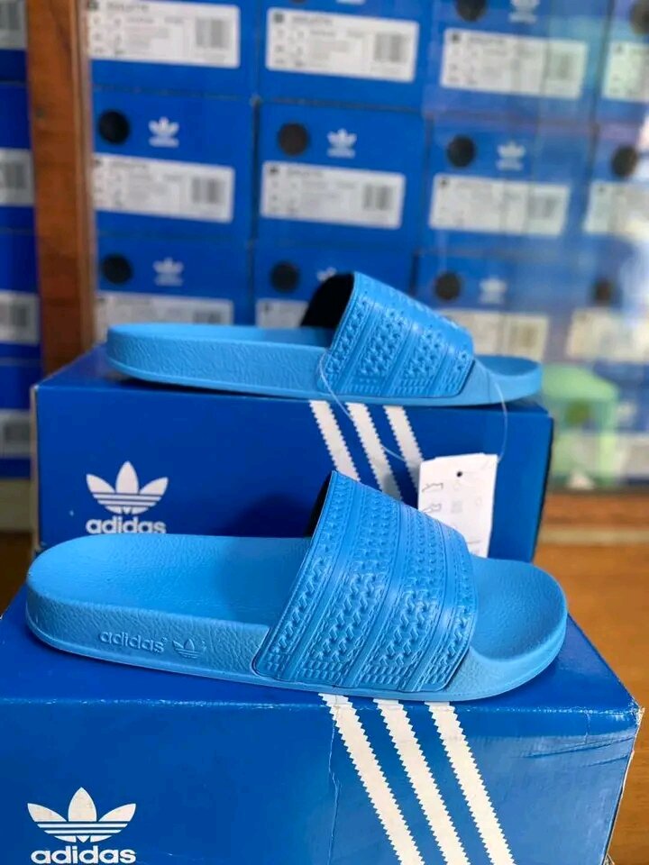 Sandales Adidas Adilette