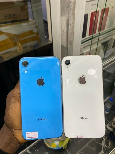 iPhone XR 64G Quasi Neuf