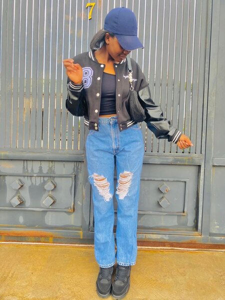 BLUE BOYFRIENDS JEANS