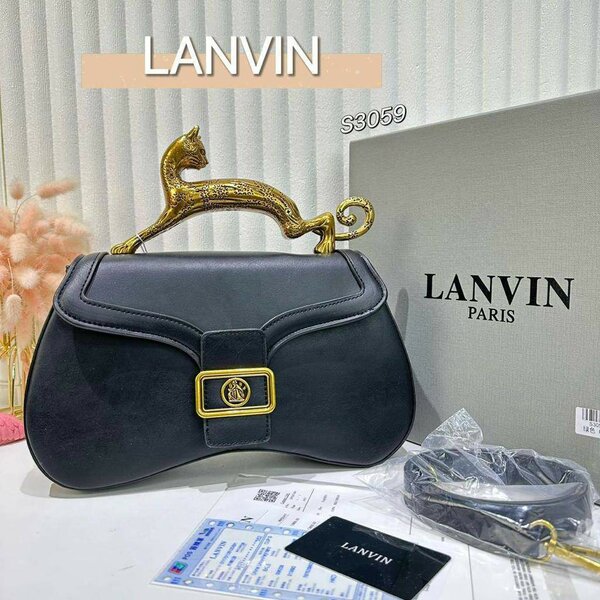 Quality leather bag for ladies