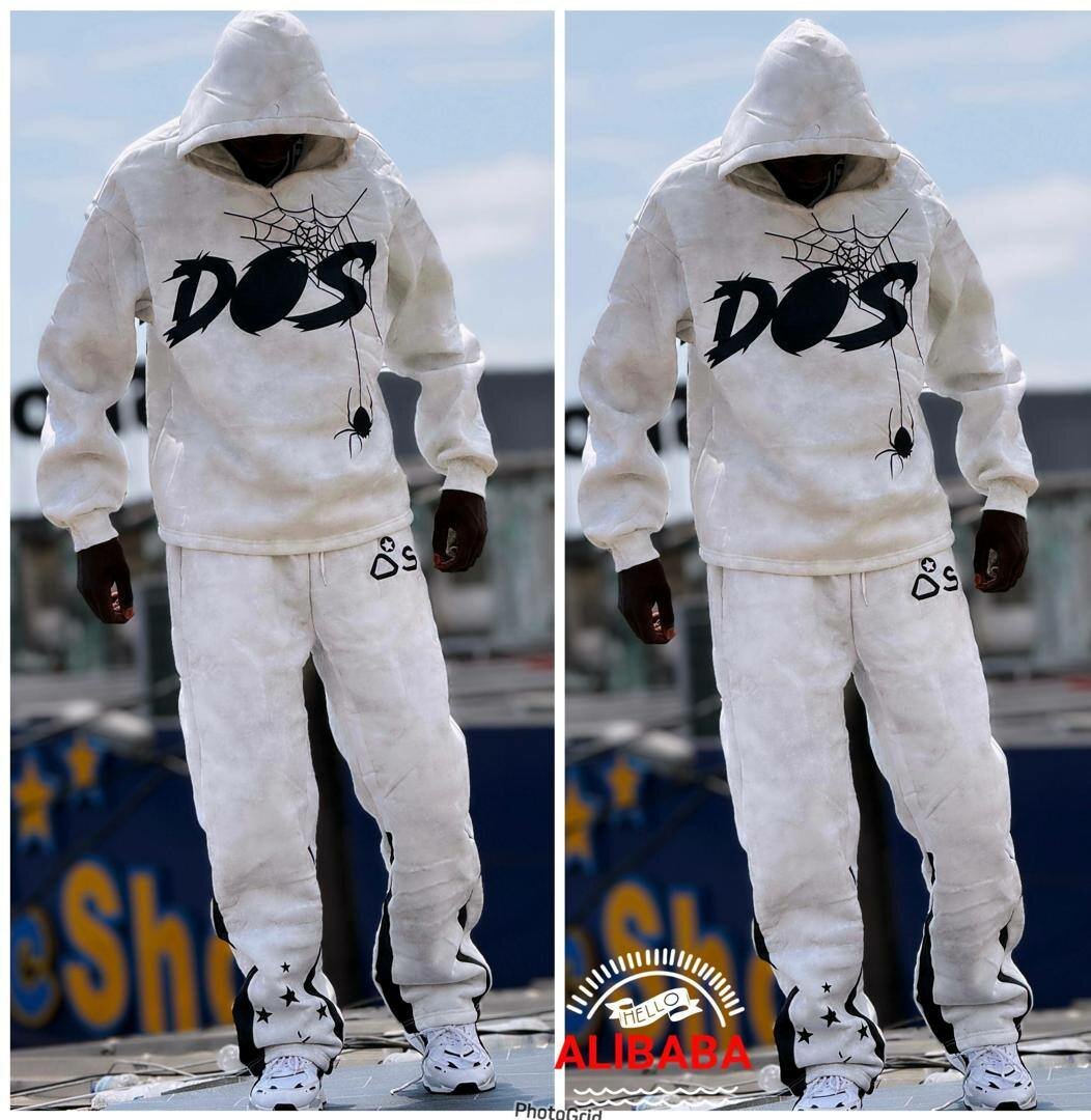 Ensemble de survêtement moderne