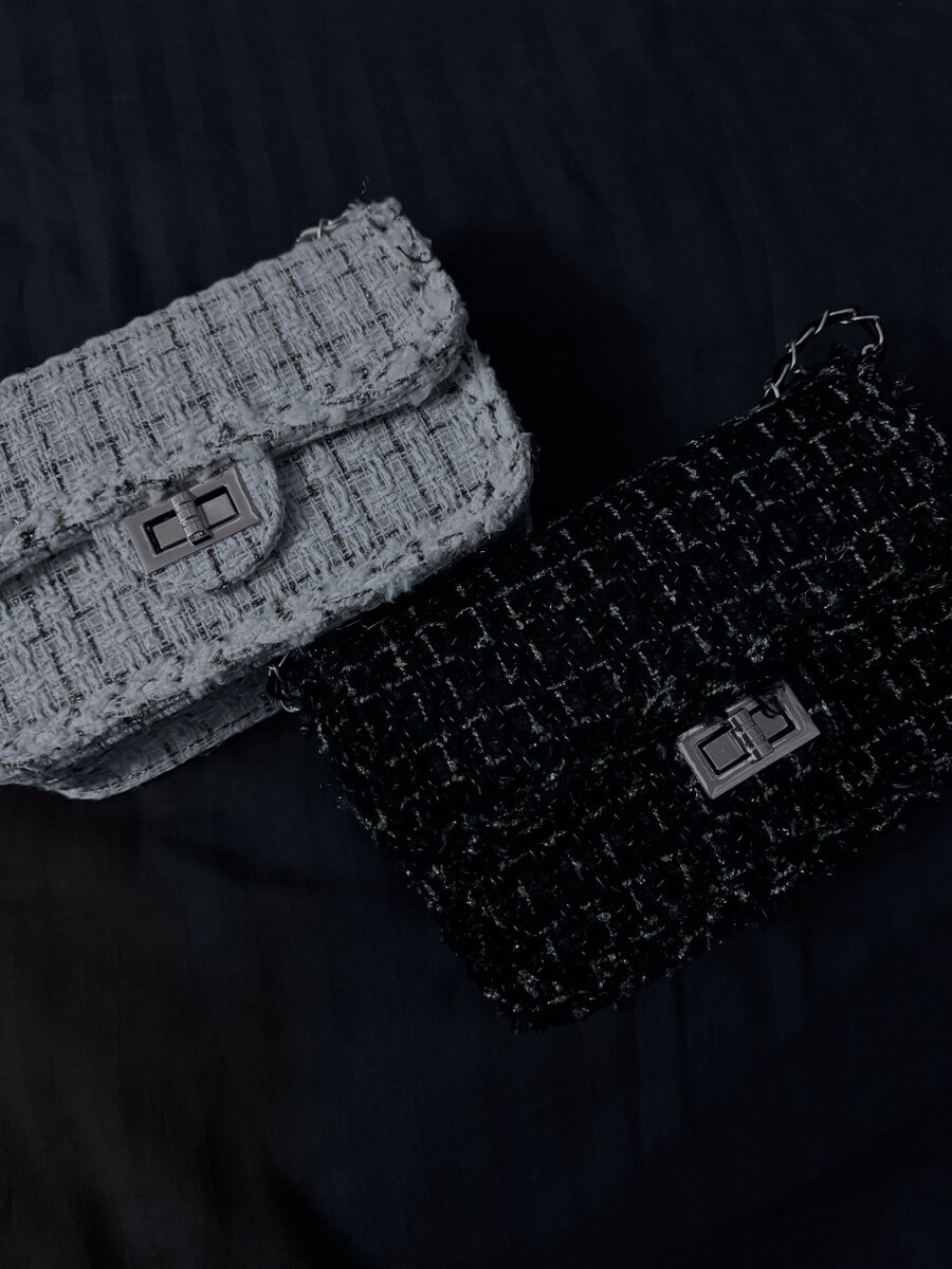 Новые твидовые сумки в белом и черном цвете