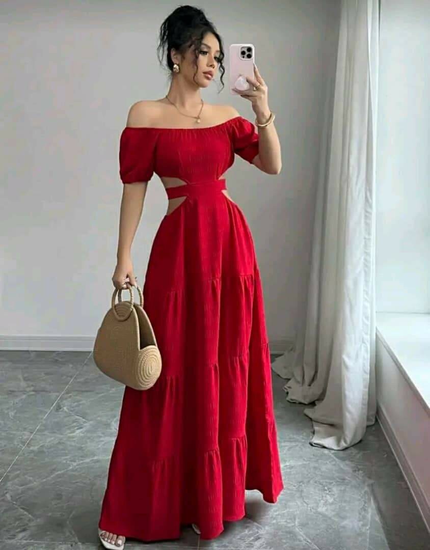 Robe longue rouge élégante