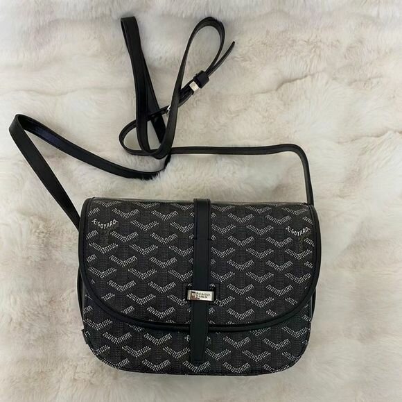 Sac bandoulière élégant noir