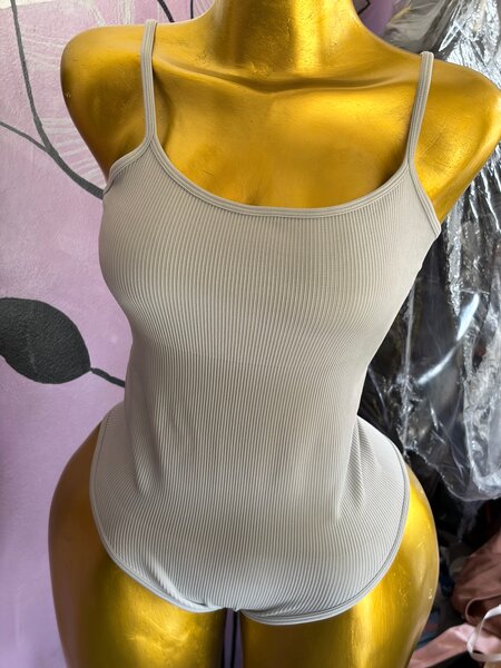 Body côtelé femme élégant