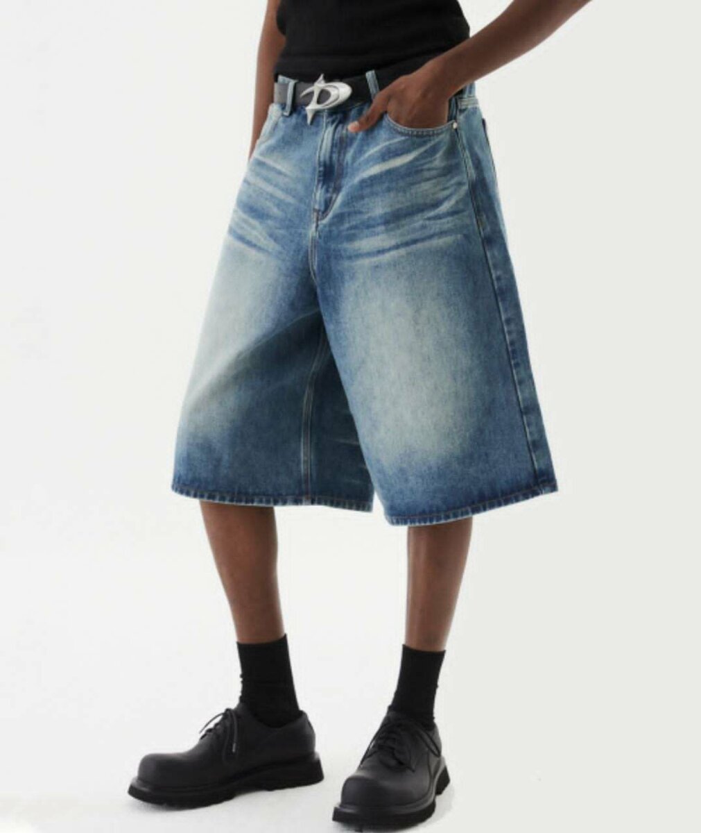 Baggy jeans shorts