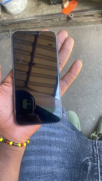 iPhone XS