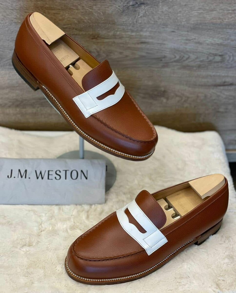 Mocassins en cuir marron