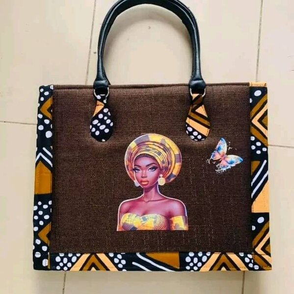 Sac ethnique artisanal coloré