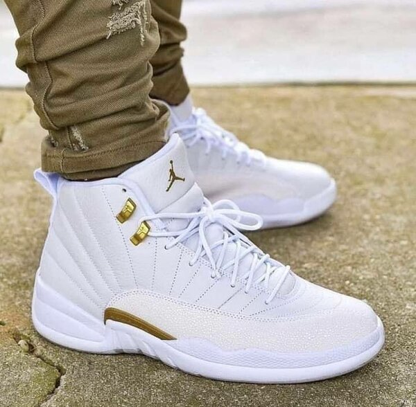 Baskets blanches élégantes