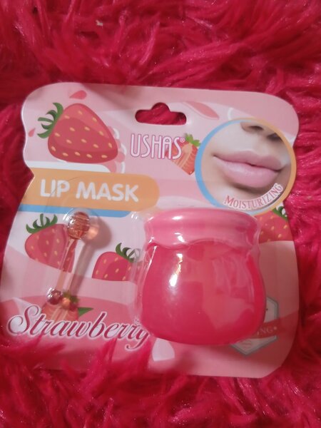 Masque à lèvres fraise