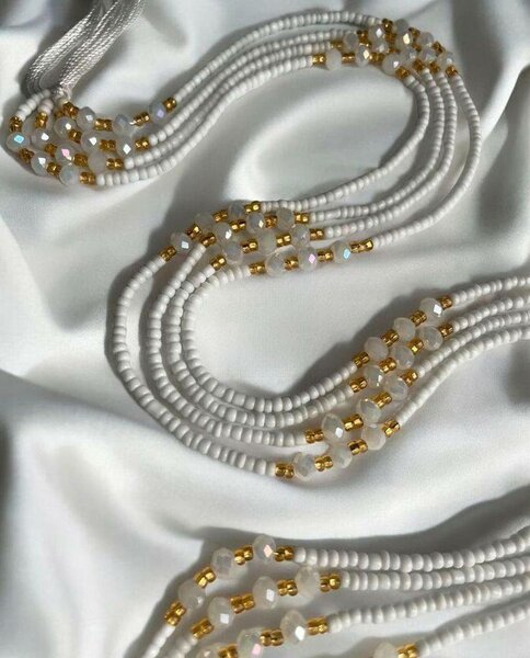 Collier de taille perlé tendance