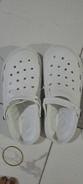 Sandales et sabots confortables