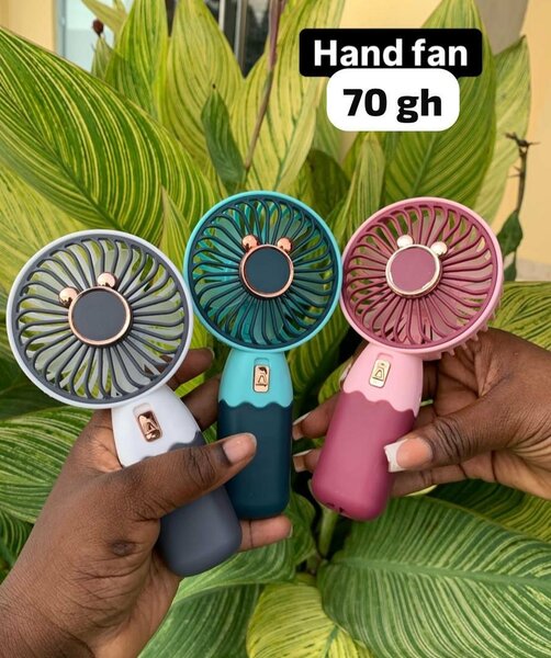 Hand fan
