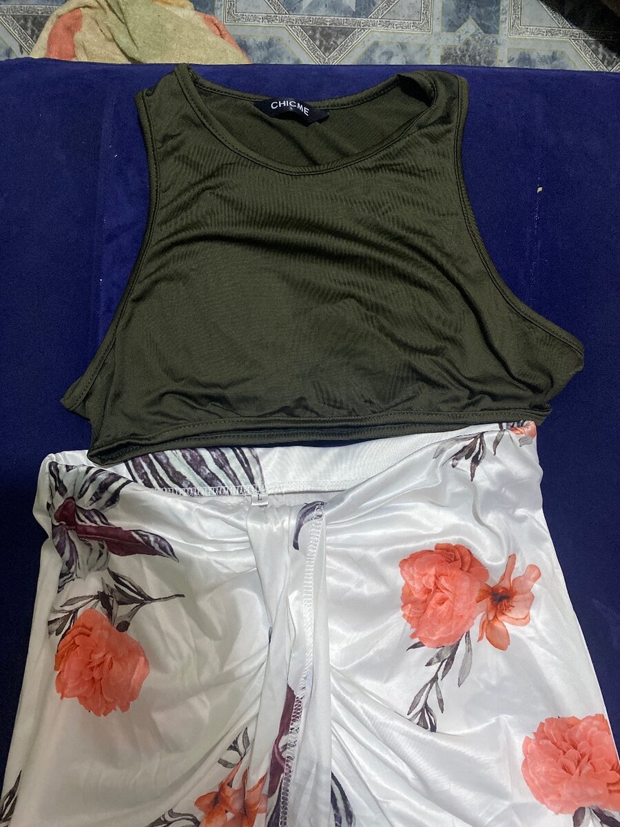 Jupe plus petit haut