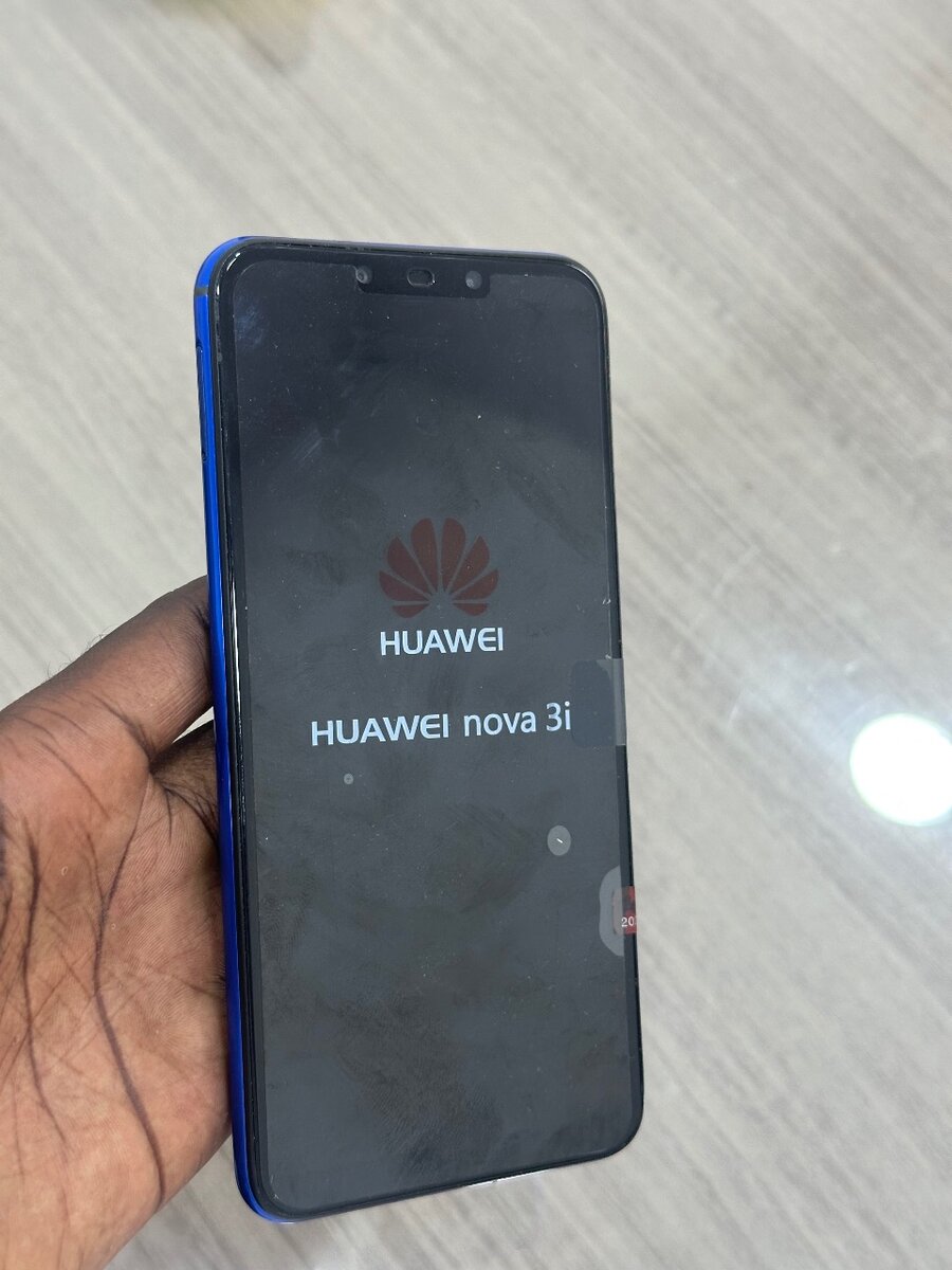 Huawei nova 3i