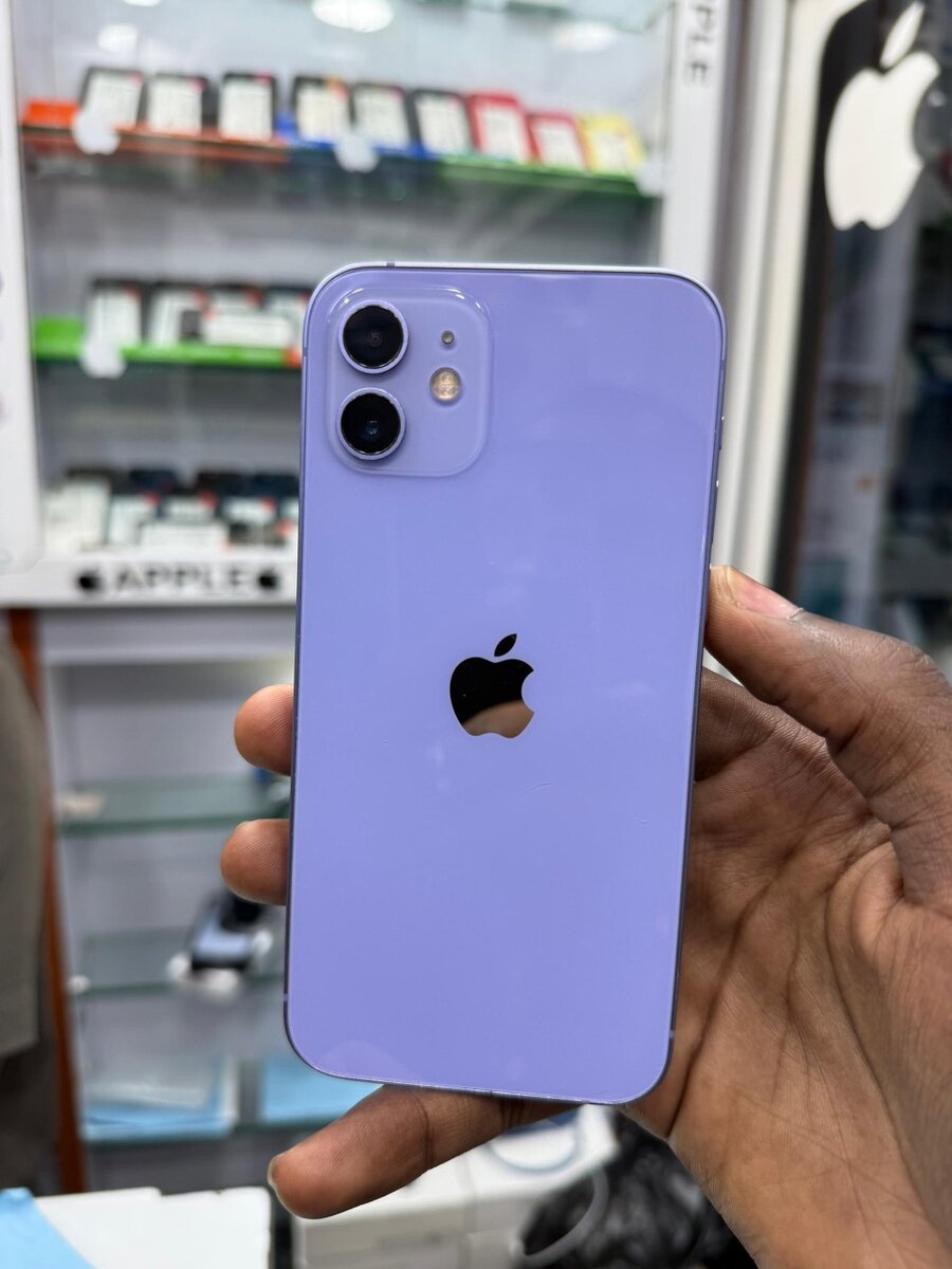 iPhone 12 64Go Violet neuf