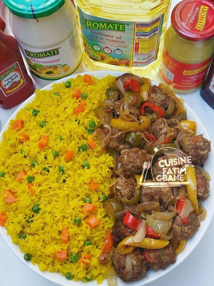 Riz épicé aux boulettes