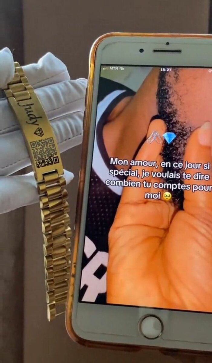 Bracelet personnalisé en QR